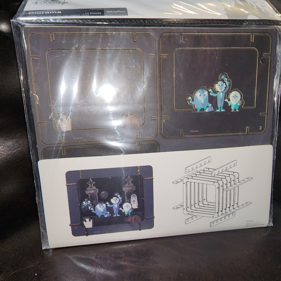 Haunted Mansion Diorama Disney Parks - Picture 3 of 3